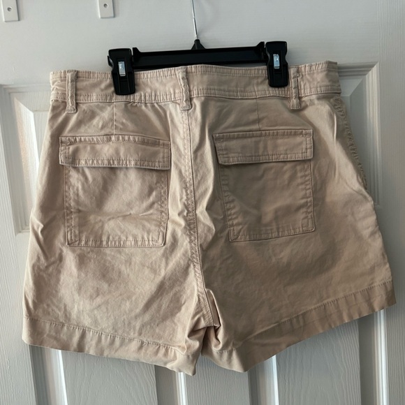 Utility Short - Picture 3 of 4